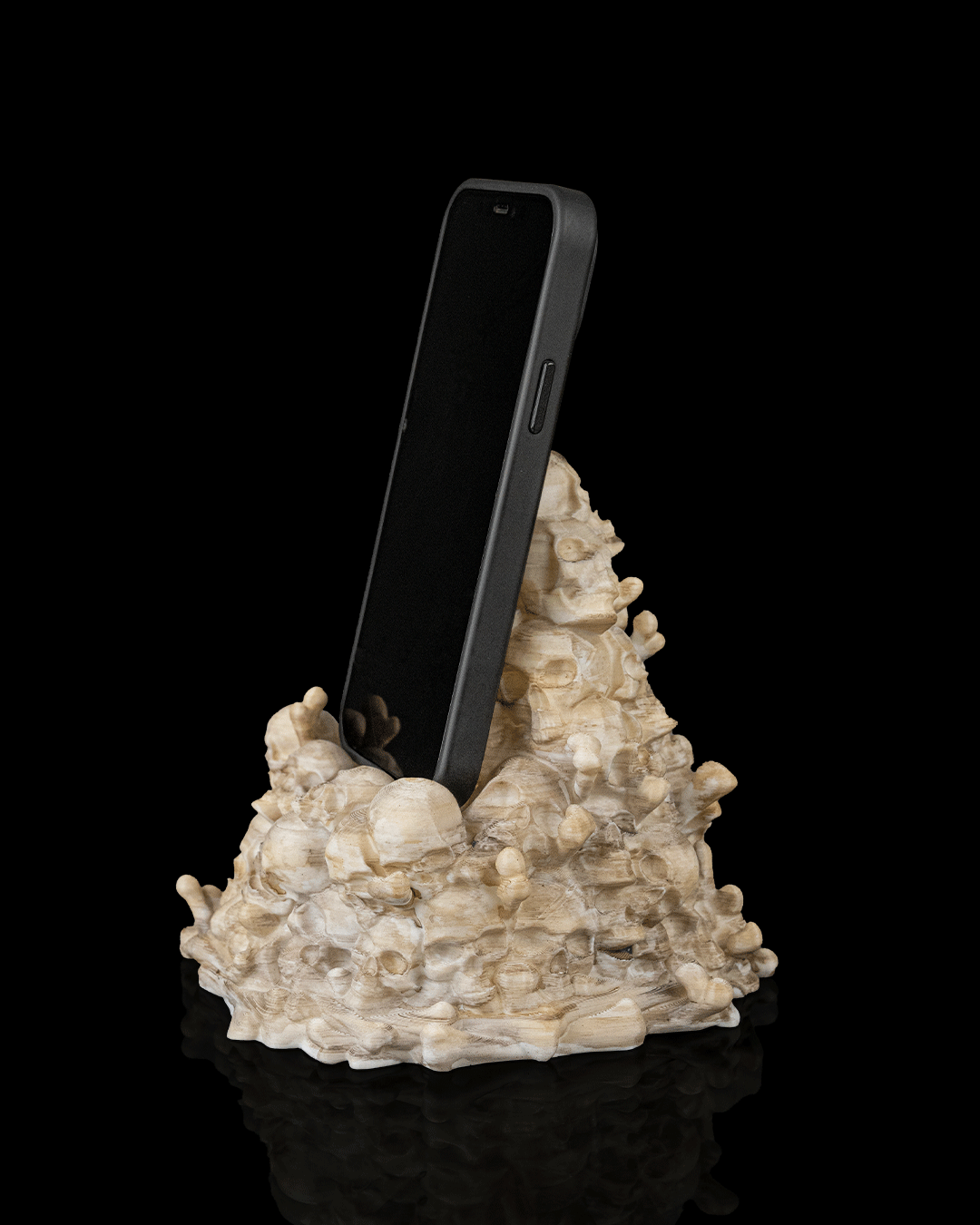 Painted / Marble PLA gothic phone stand shaped like a throne of skulls and bones, fits Samsung S25.