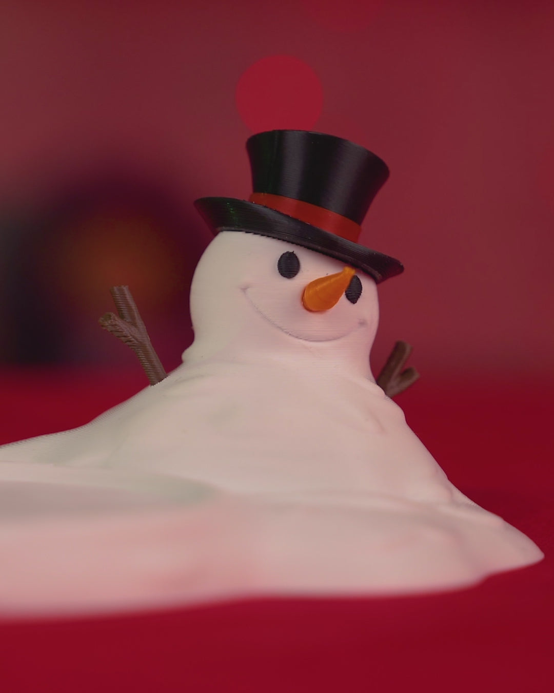 360° showcase video of Meltproof Snowman Coaster highlighting texture and design details.