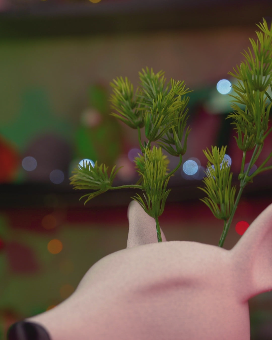 Rotating video of Rootolph the Planter showing the 3D printed reindeer head with greenery used as antlers.