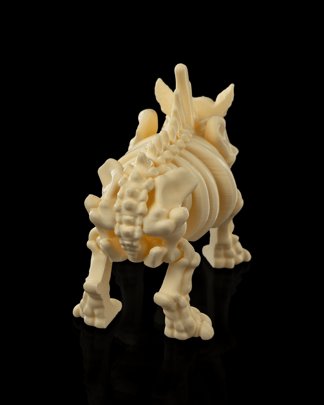rear profile of Skeleton Fidget Rhino 3D print showing articulated joints and horn details.